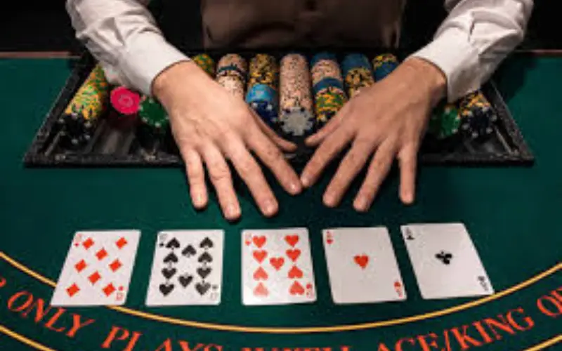 Poker Game at PokerGuru Featured image